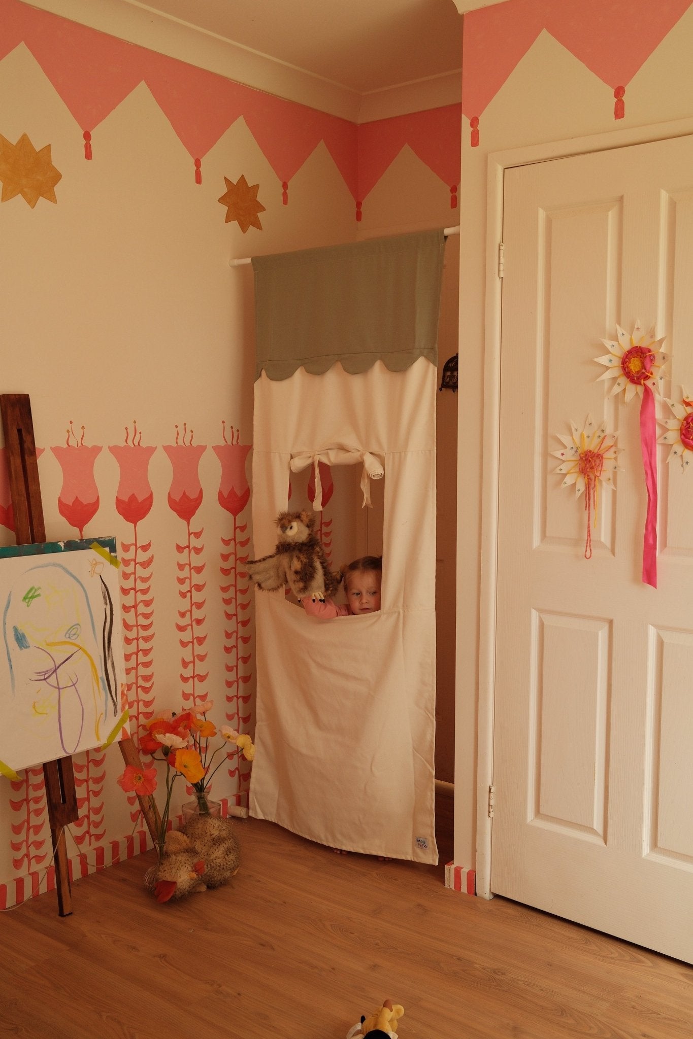 NEW: MagPlay Theatre - MagPlay