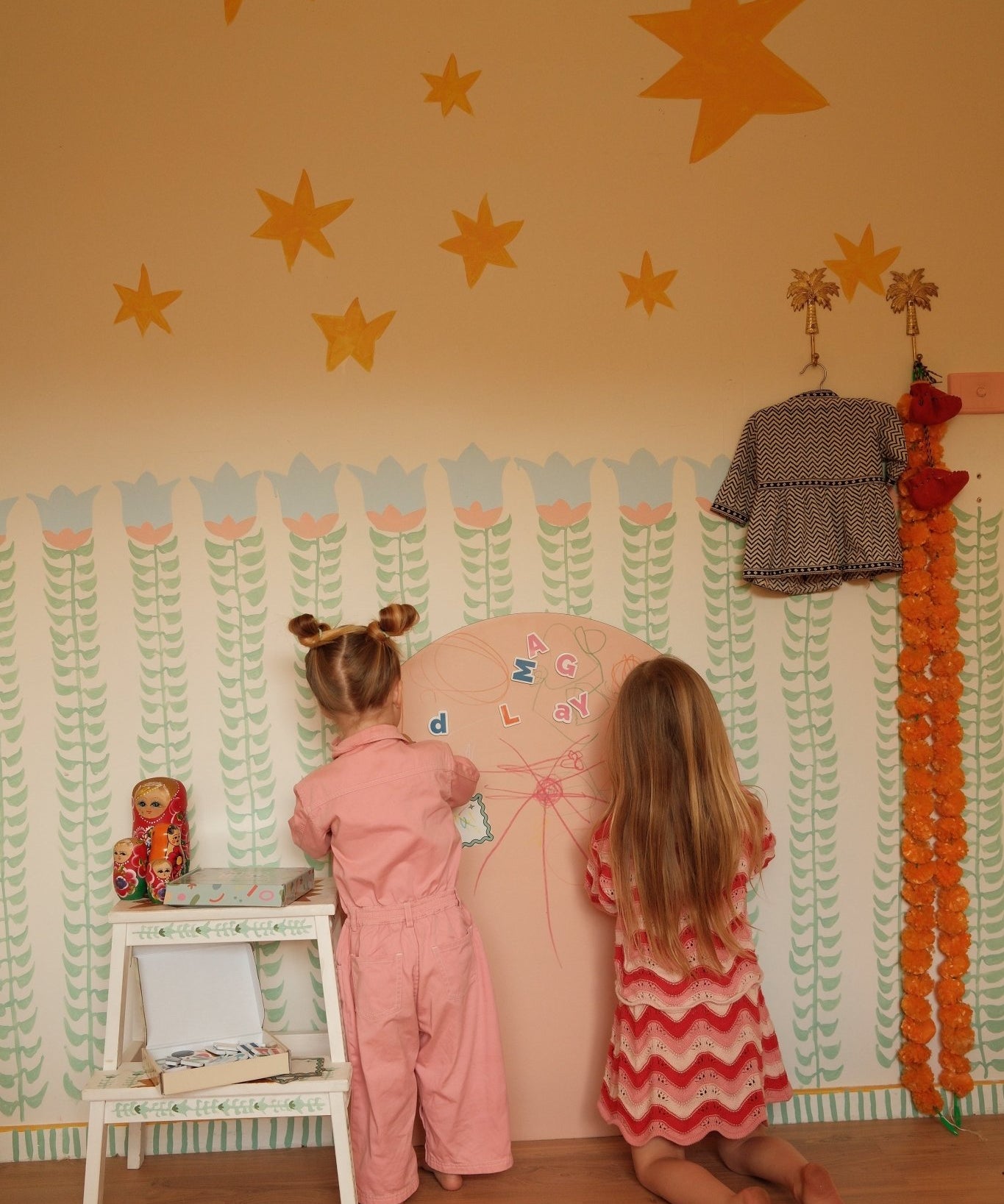 PRE - ORDER BUNDLE: MagPlay 2.0 Decal (WallKind) + Board - MagPlay